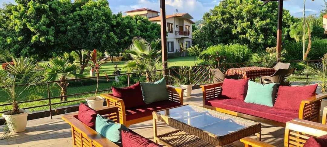 Sunday Alaya Corbett Villa Rāmnagar Exterior photo