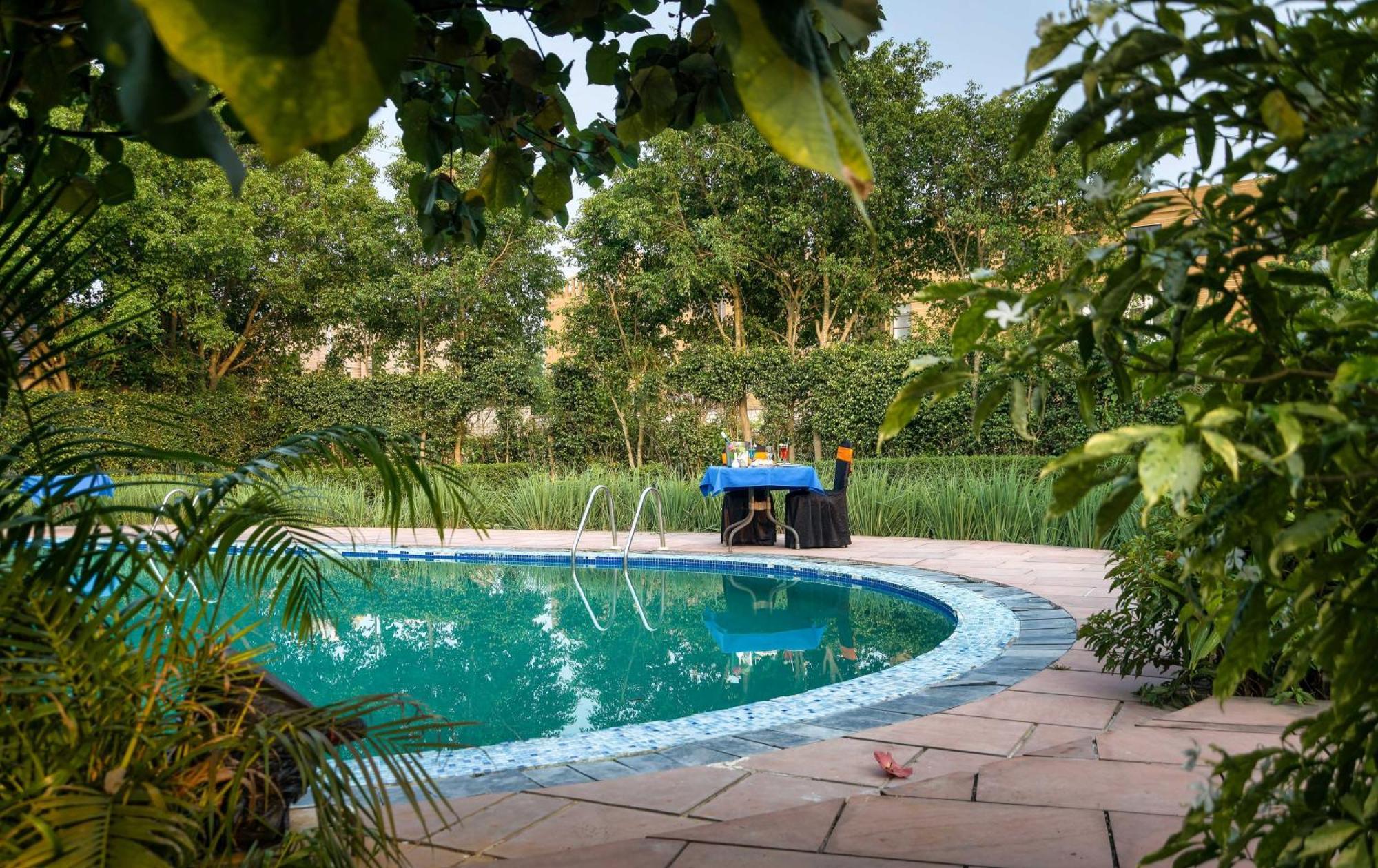 Sunday Alaya Corbett Villa Rāmnagar Exterior photo